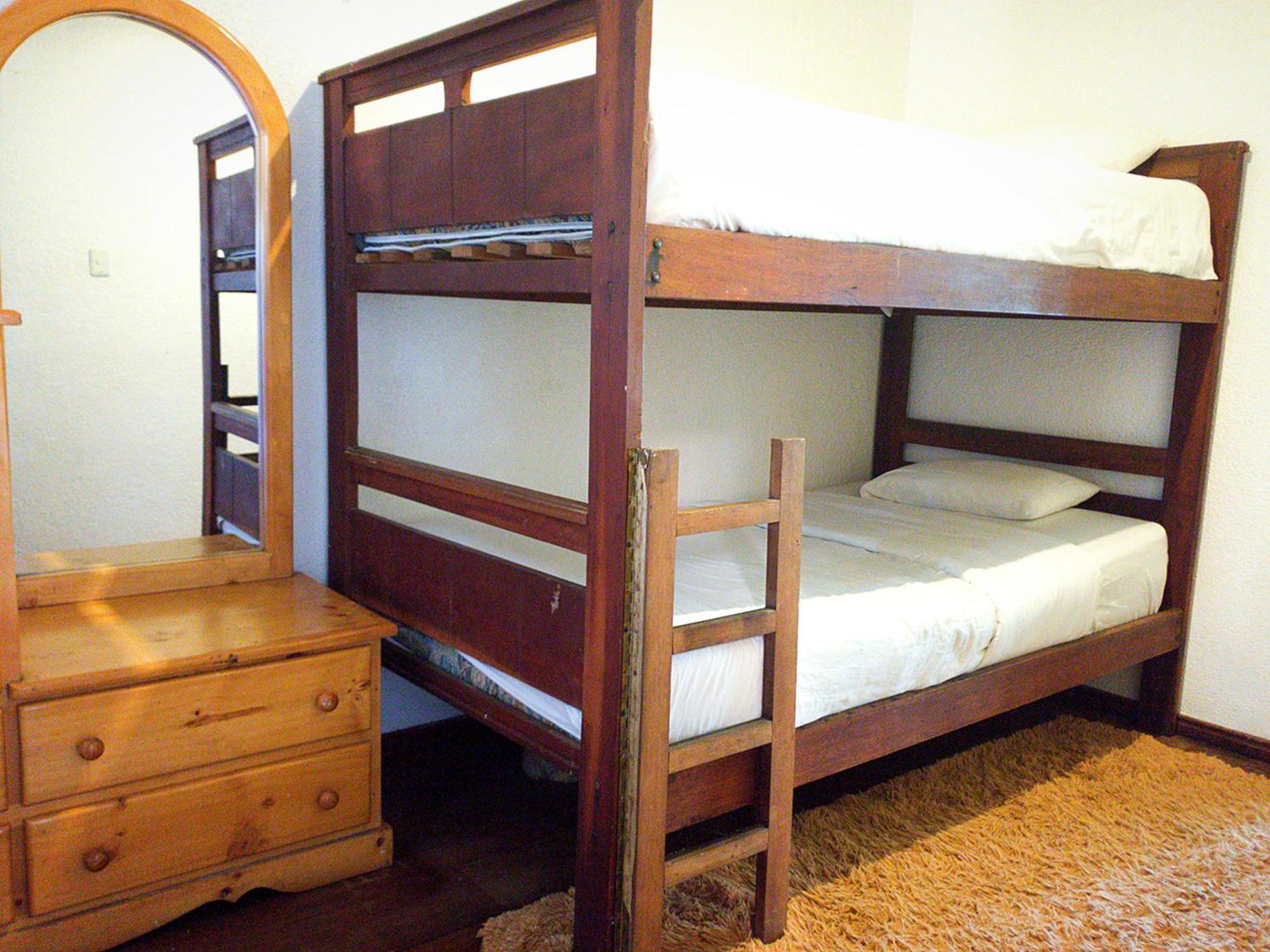 Hostal Inti Raymi Backpackers Баньос Экстерьер фото